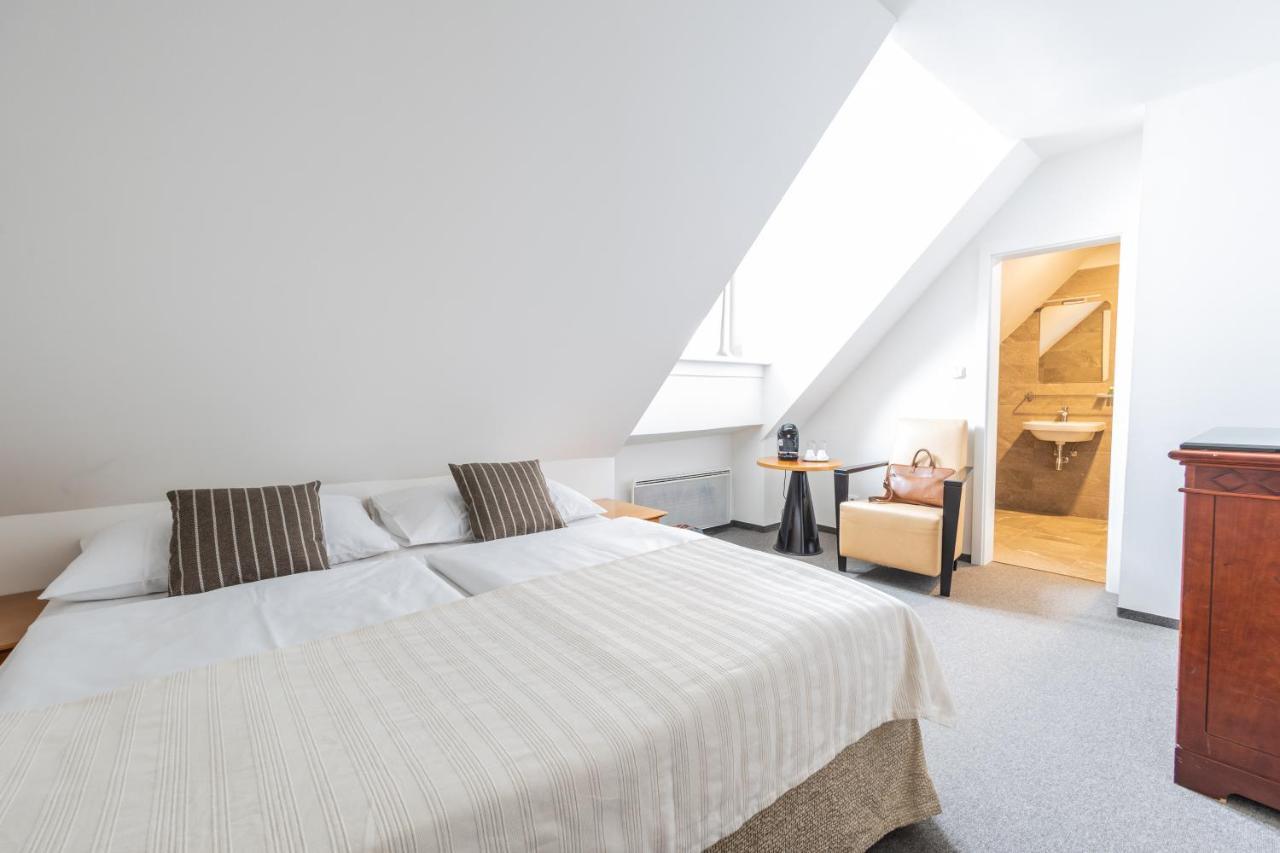 Hotel Petrovy Kameny Karlova Studánka Eksteriør bilde